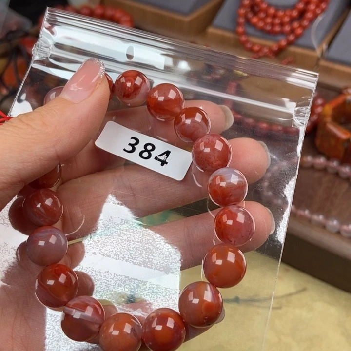 南红玛瑙未镶嵌颈饰