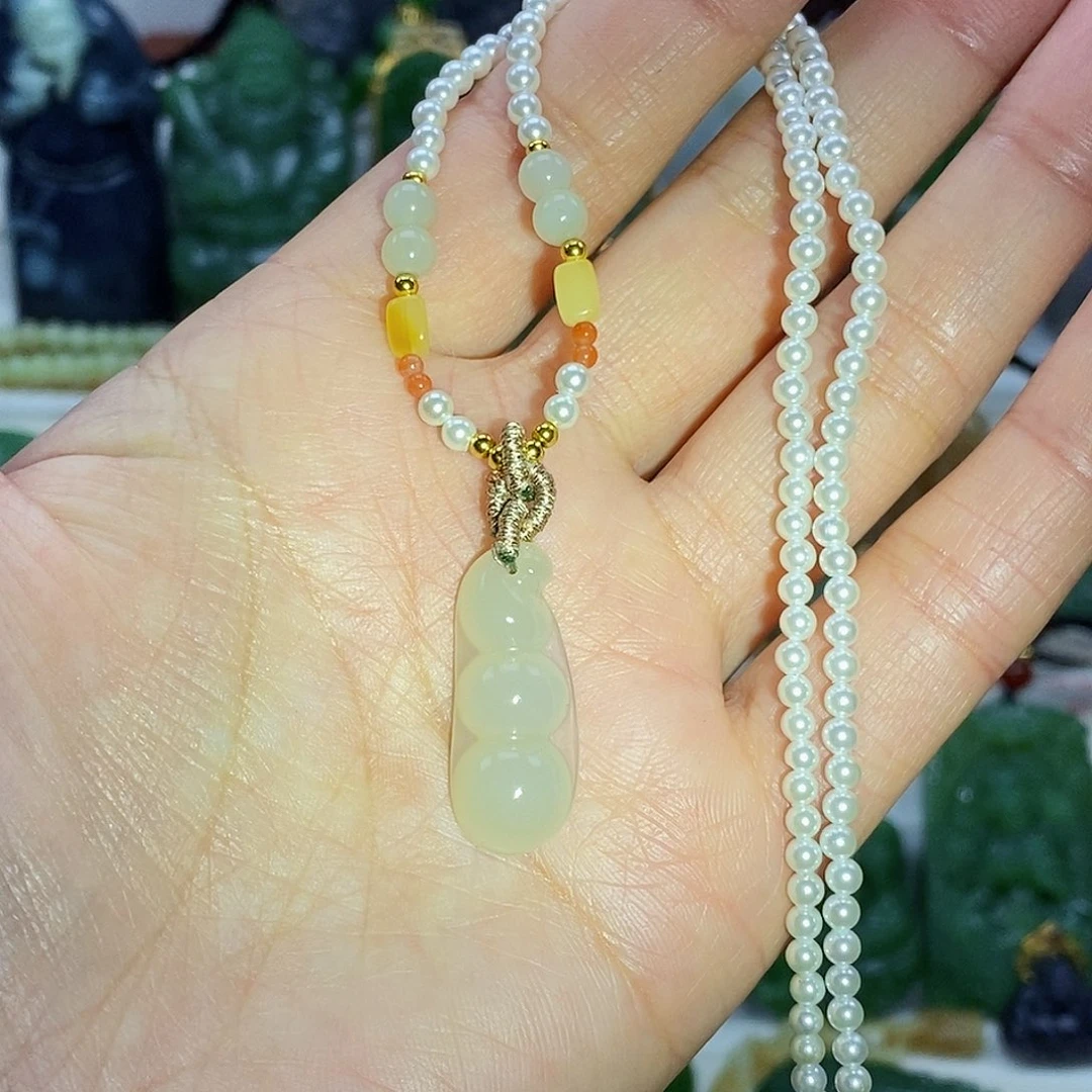 和田玉颈饰未镶嵌