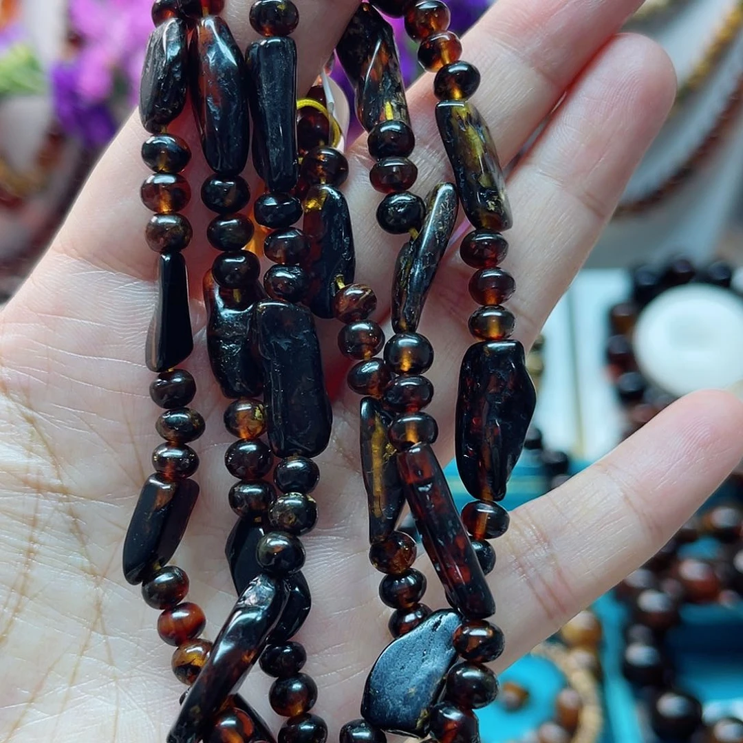 琥珀颈饰未镶嵌琥珀