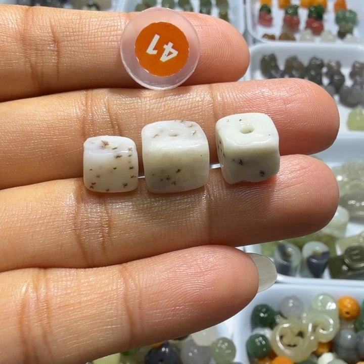 未镶嵌和田玉珠宝半成品