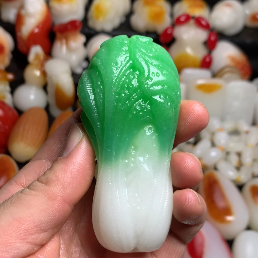 新疆戈壁石五彩石