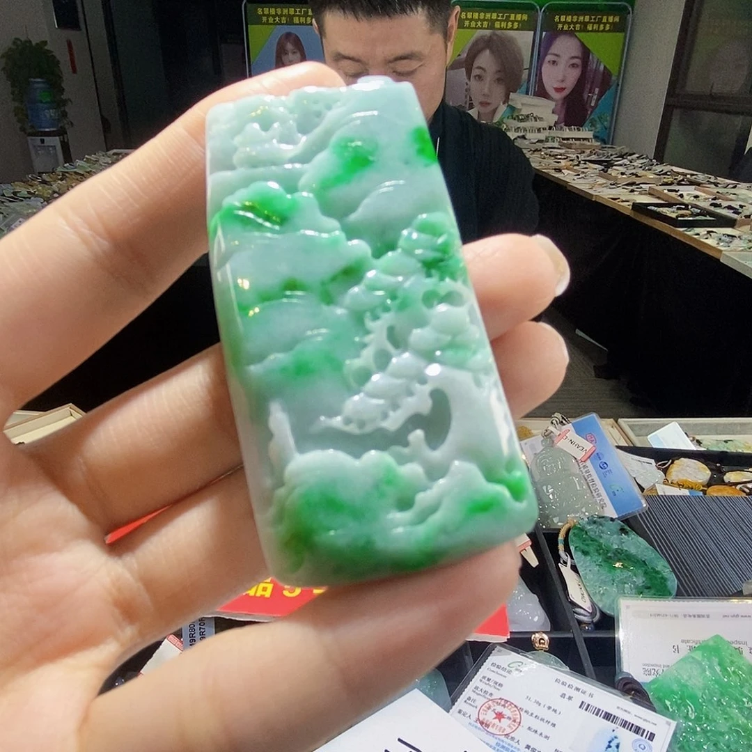 颈饰未镶嵌翡翠翡翠