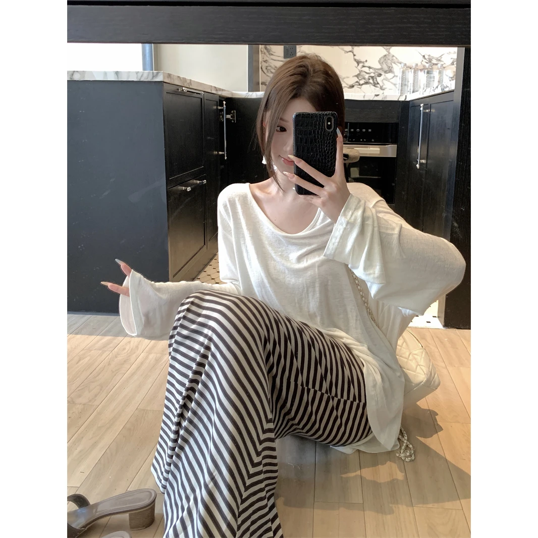 一字肩宽松长袖防晒罩衫T恤套装女韩系修身显瘦弹力半身裙两件套