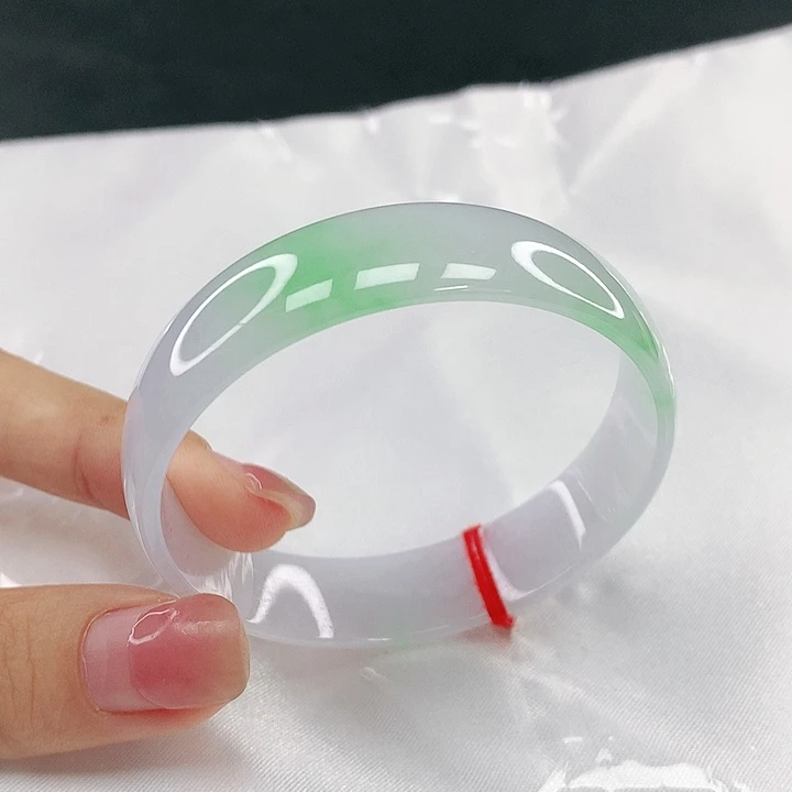 翡翠未镶嵌手镯圈51，05055