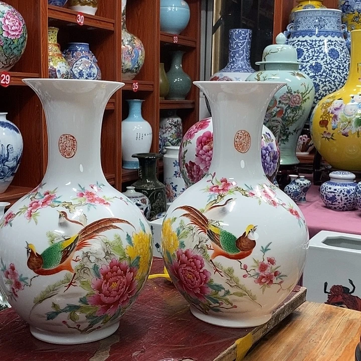 红***哥景德镇陶瓷手工手绘花瓶摆件