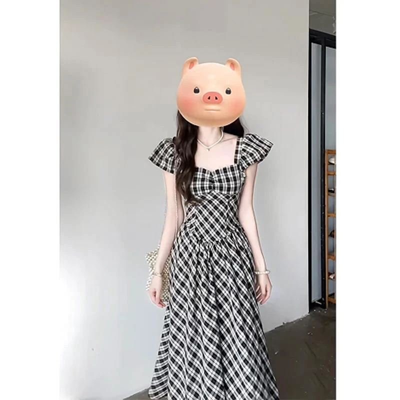 2025夏季法式新款复古风收腰显瘦设计感a字连衣裙女气质百搭长裙