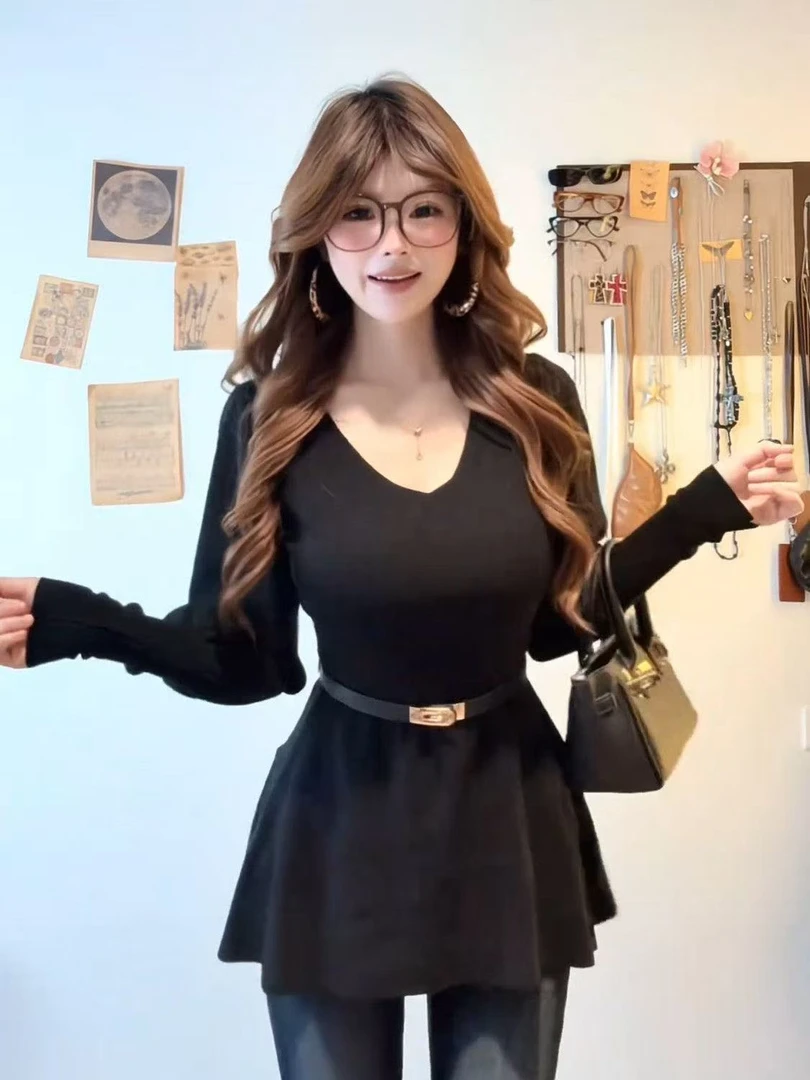 胖欣欣家灯笼袖时尚春秋秋冬显瘦磨毛上衣打底衫法式V领显瘦上衣