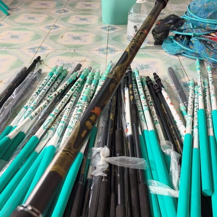 占巨物瑕疵3米抄网杆