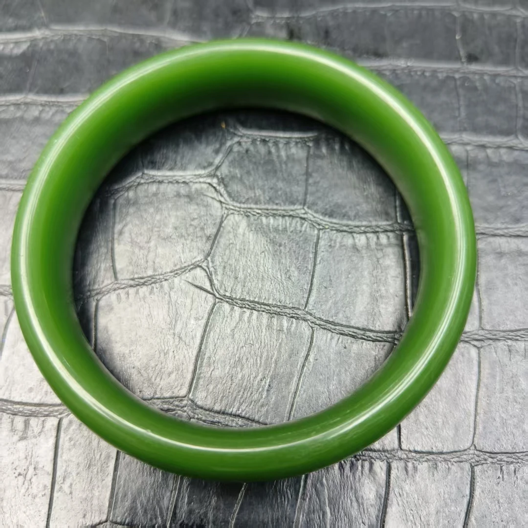 俄料菠菜绿手镯SZ1610