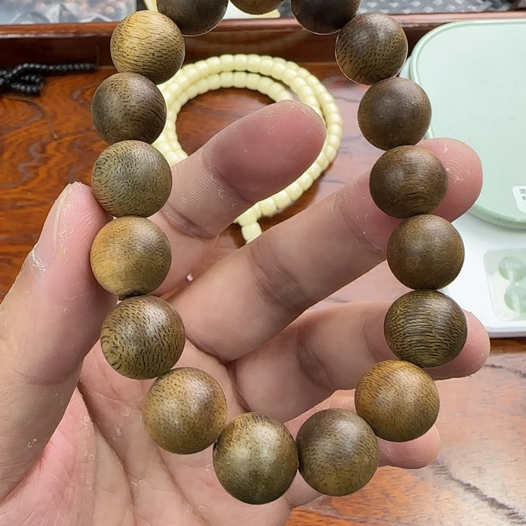 手串白玉菩提13鹦哥绿