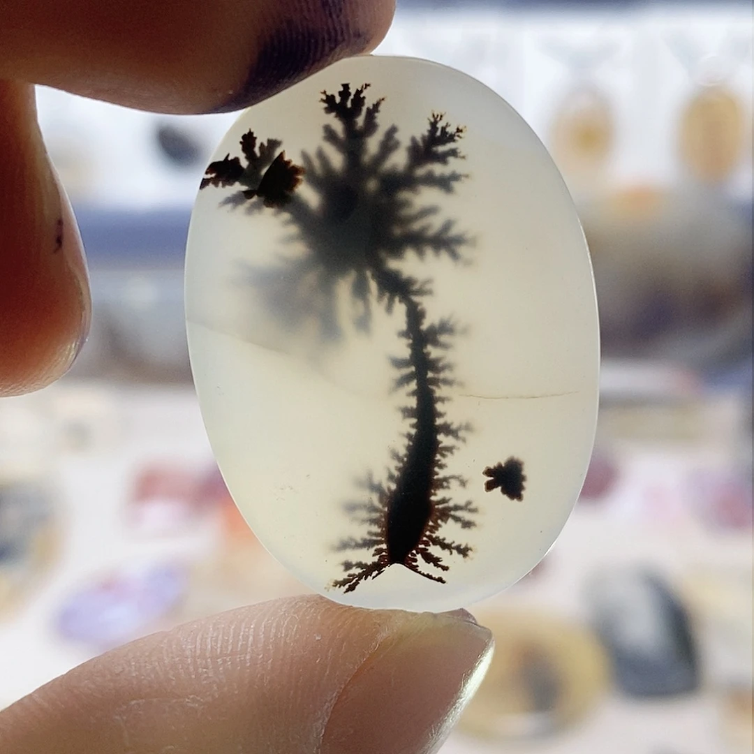 未镶嵌玛瑙/玉髓珠宝奇石