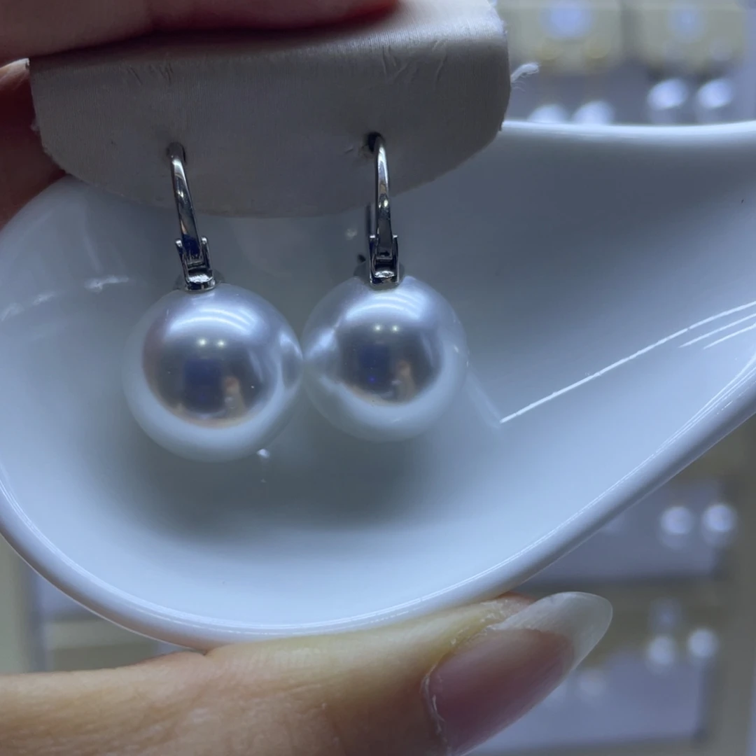 银S925镶嵌耳饰淡水珍珠