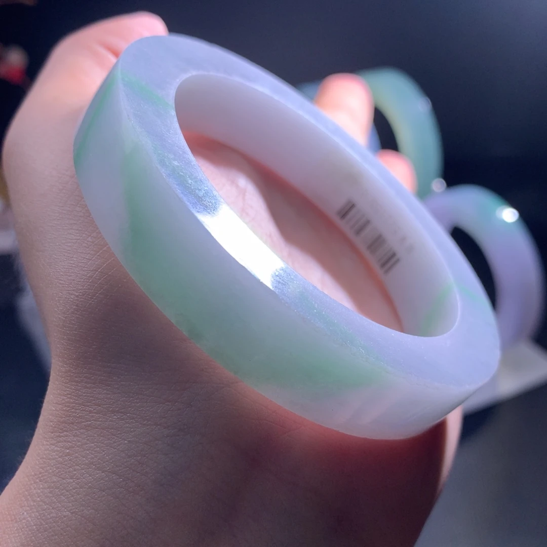 定制翡翠未镶嵌手镯白底青56-60