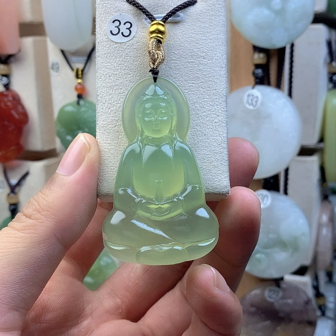 未镶嵌岫玉颈饰1
