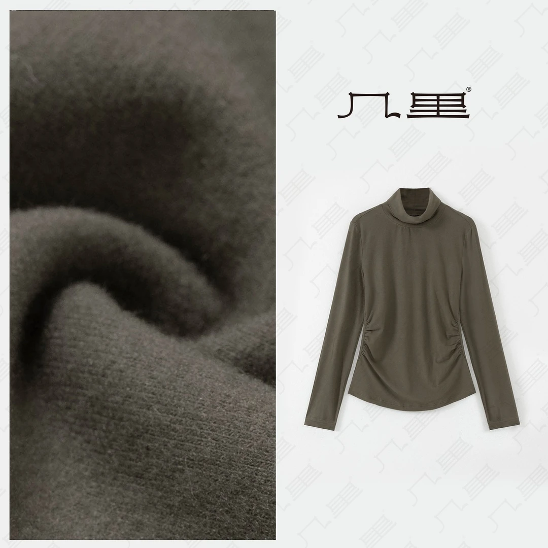 几里与麻 文艺风高领收腰压褶打底衫 衣长54胸围86 2091545