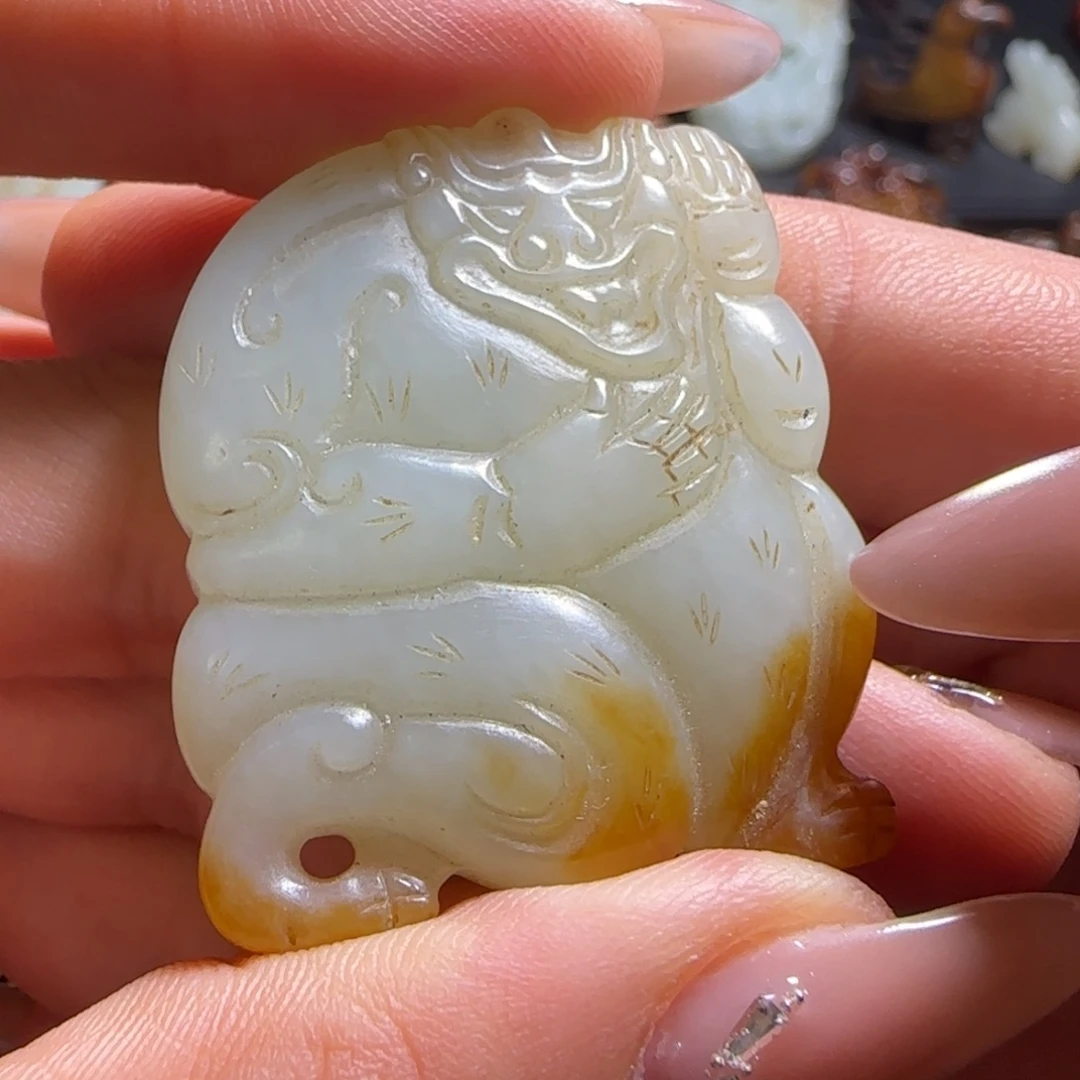 和田玉未镶嵌挂件