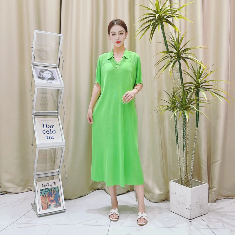 9388翠嫩绿气质长款提花针织连衣裙收腰显瘦设计师优雅时尚