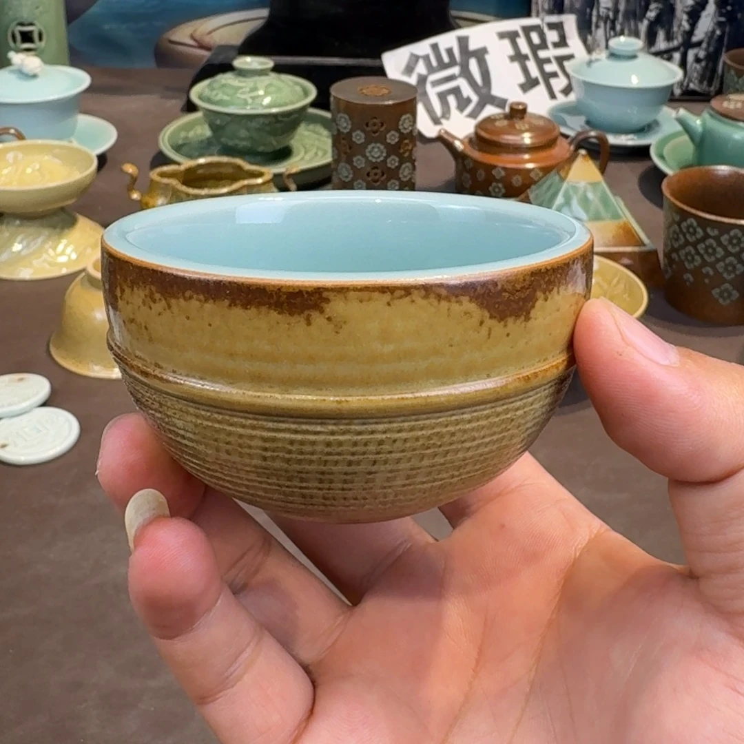 杯龙泉青瓷茶具微瑕