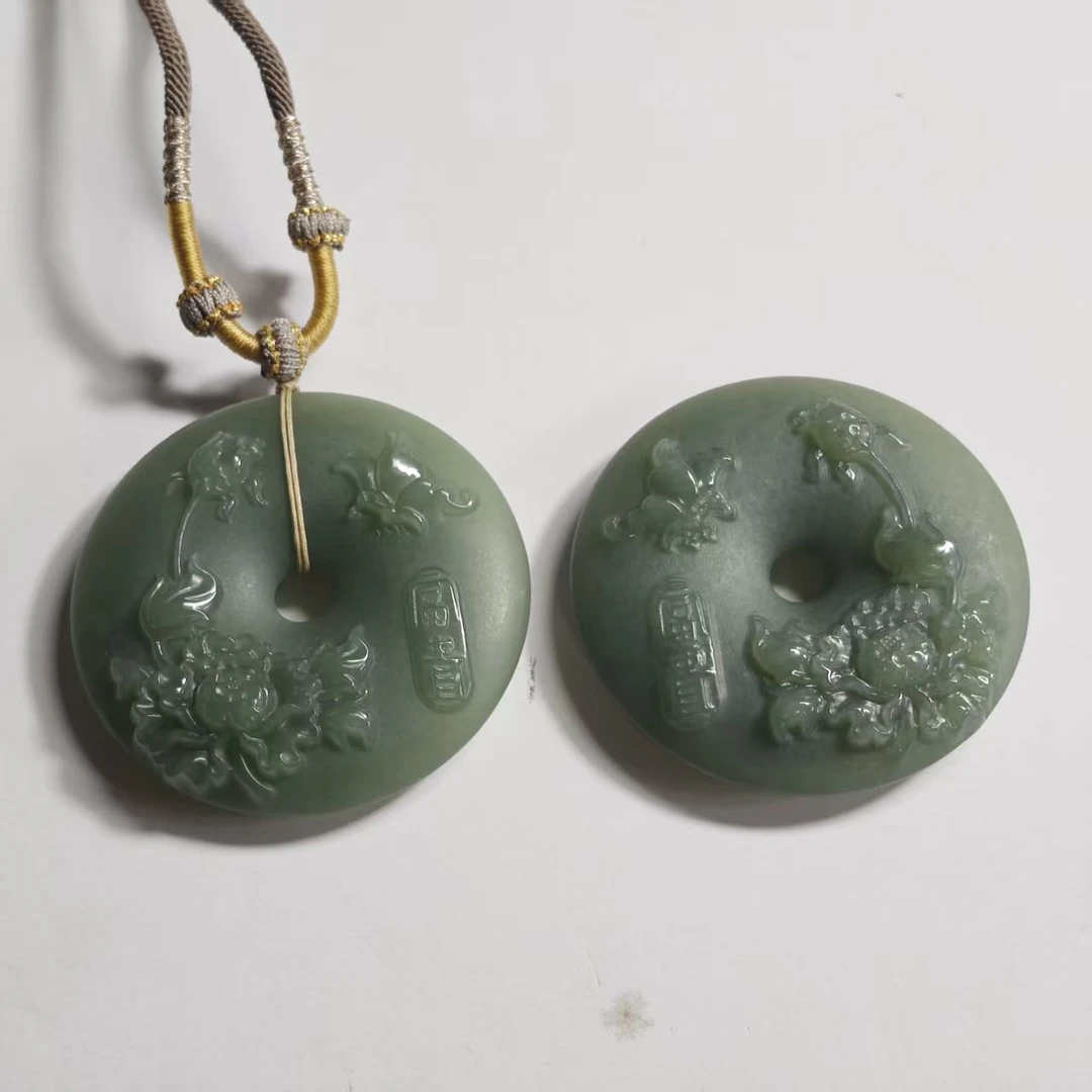 天然和田玉吊坠【多样性发一】228FS1755