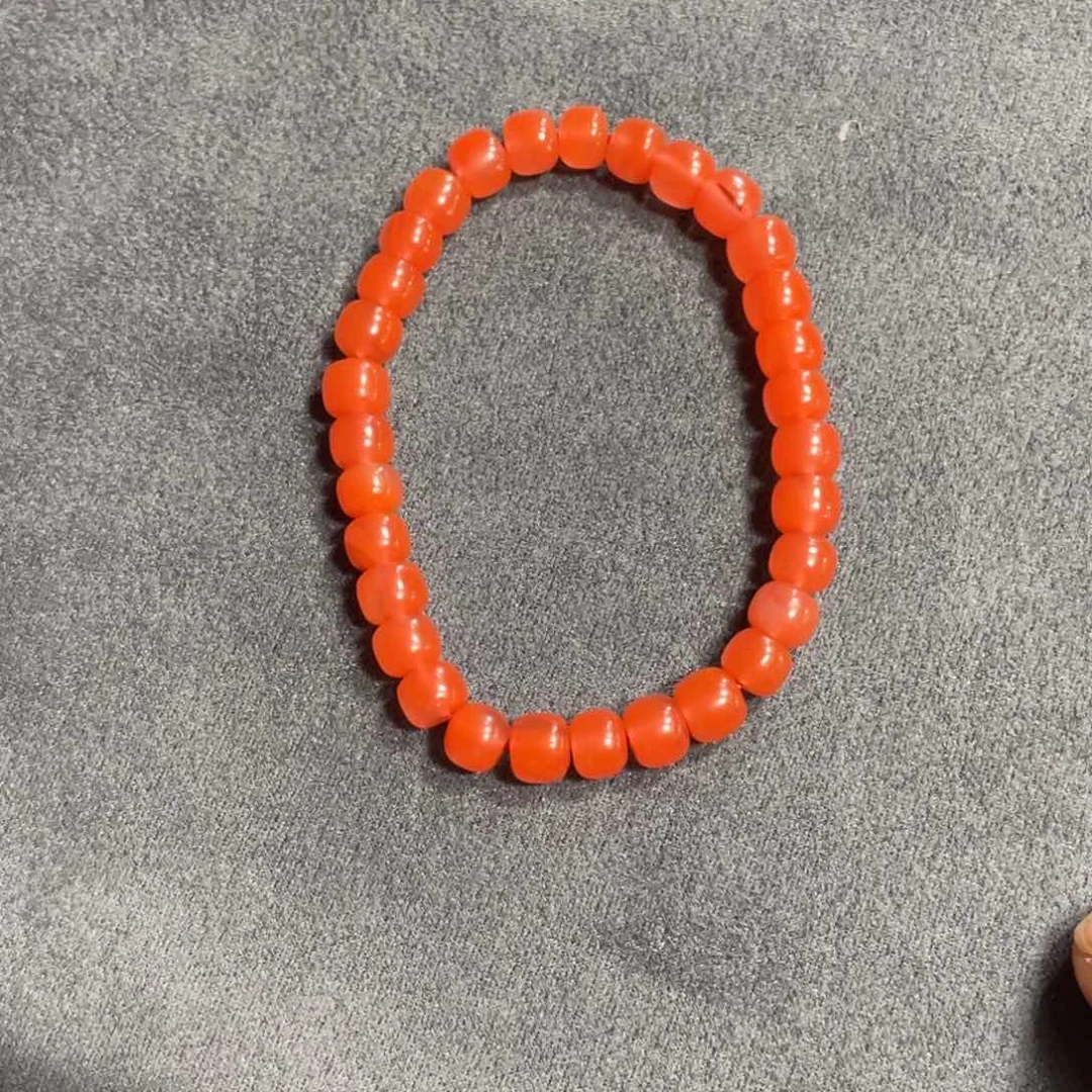 南红玛瑙手链未镶嵌
