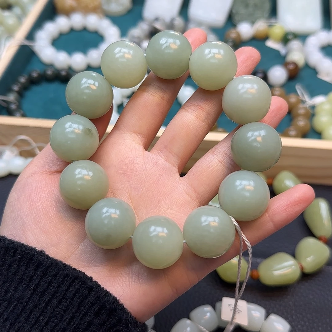 和田玉未镶嵌手链