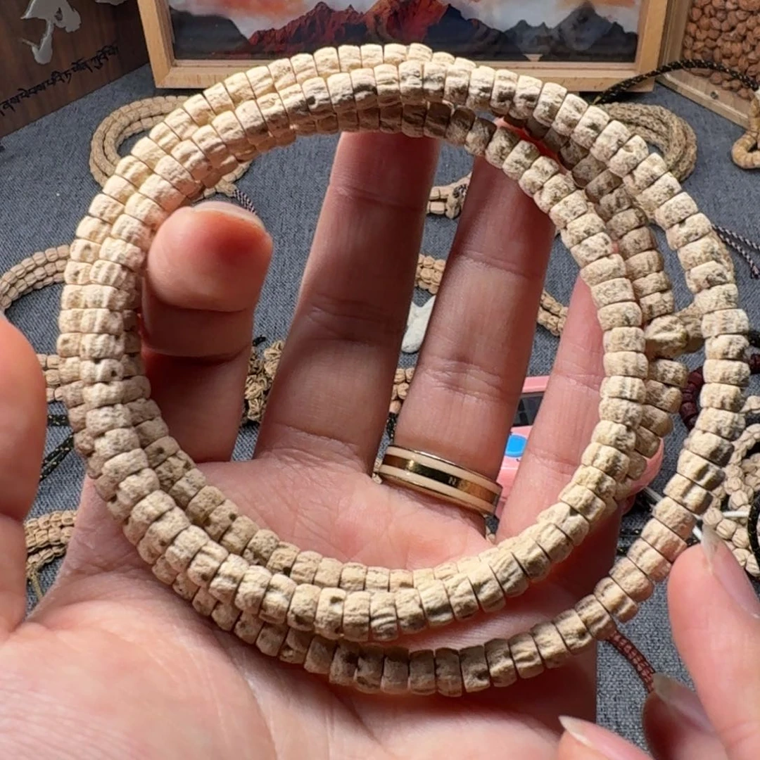 柏香籽/百香籽吊坠k*