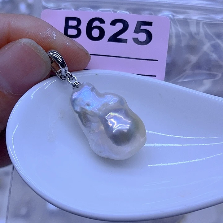 未镶嵌淡水珍珠颈饰