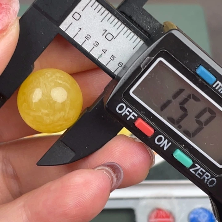 琥珀裸石未镶嵌微瑕1266