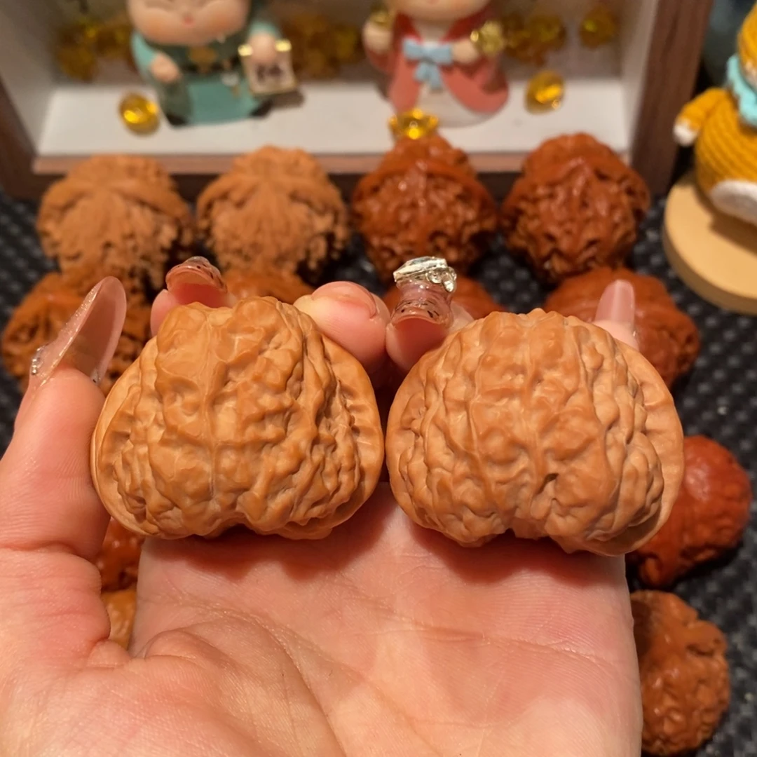 敬***意吊坠桃核41延庆蛤蟆头，1220