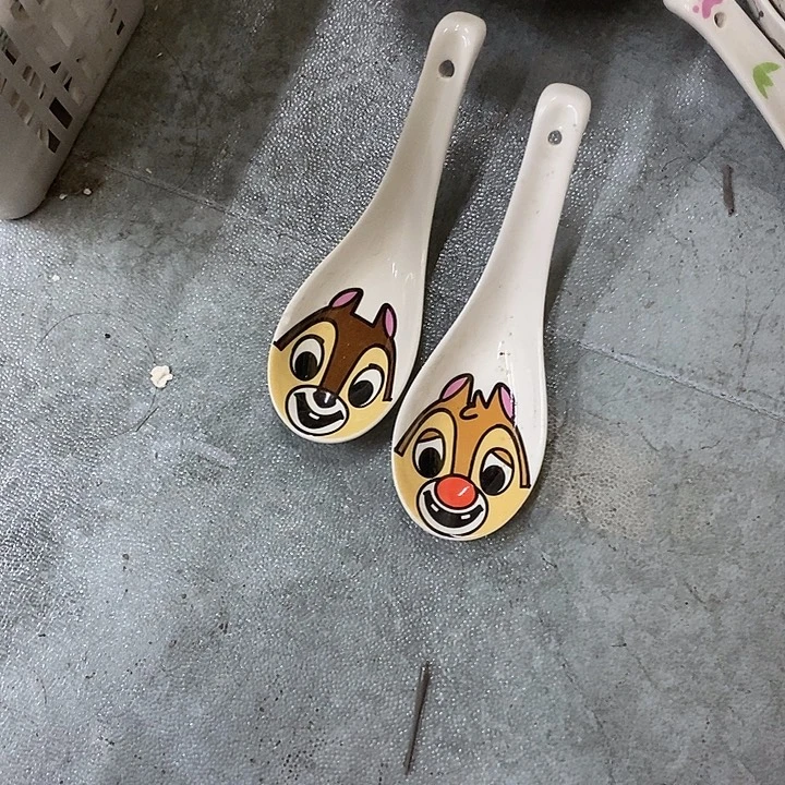 双饮款陶瓷勺子两个