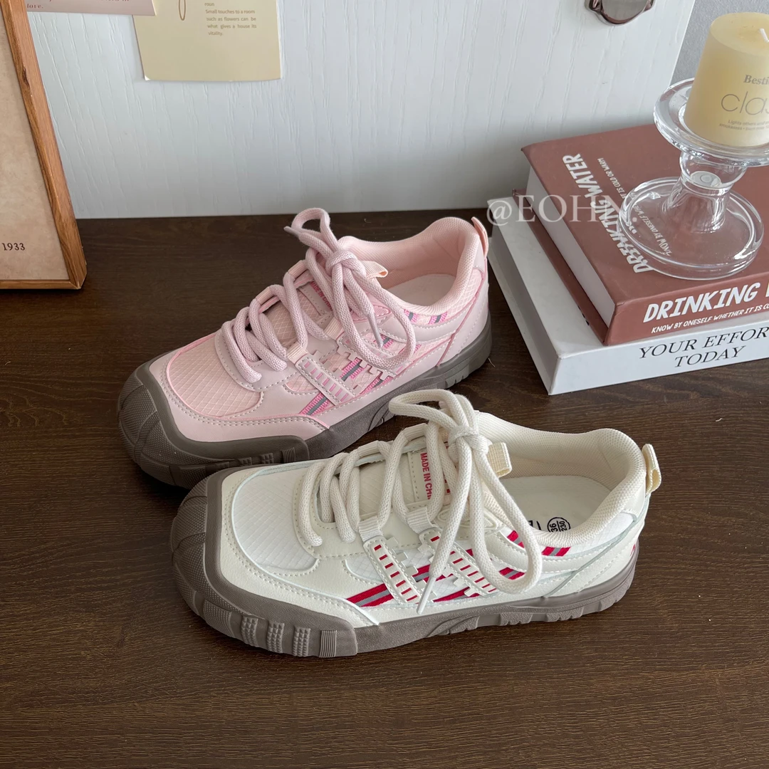 【eohn】2024春季复古港风丑萌小白鞋小众设计感休闲板鞋ins