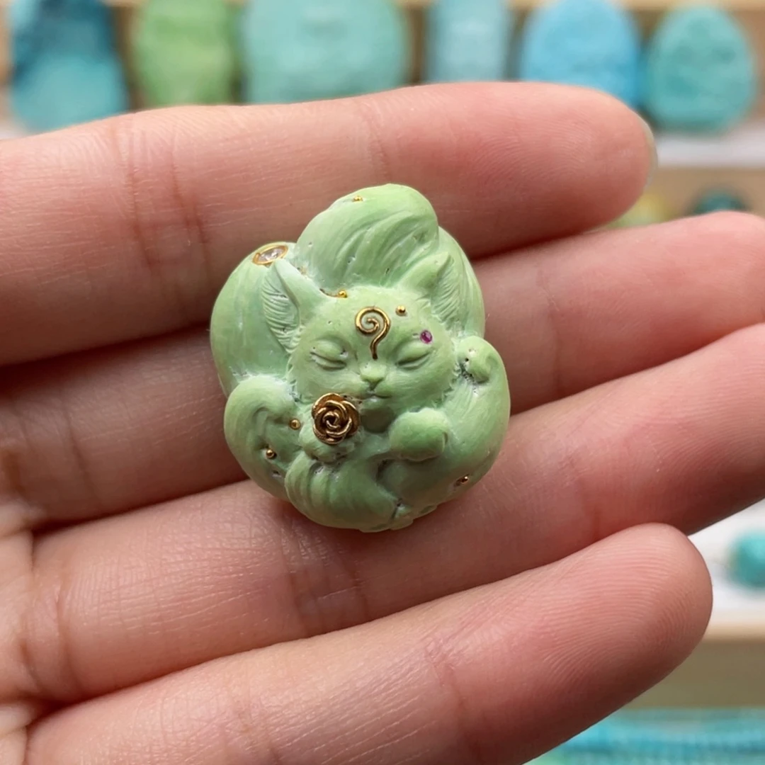 未镶嵌绿松石珠宝奇石