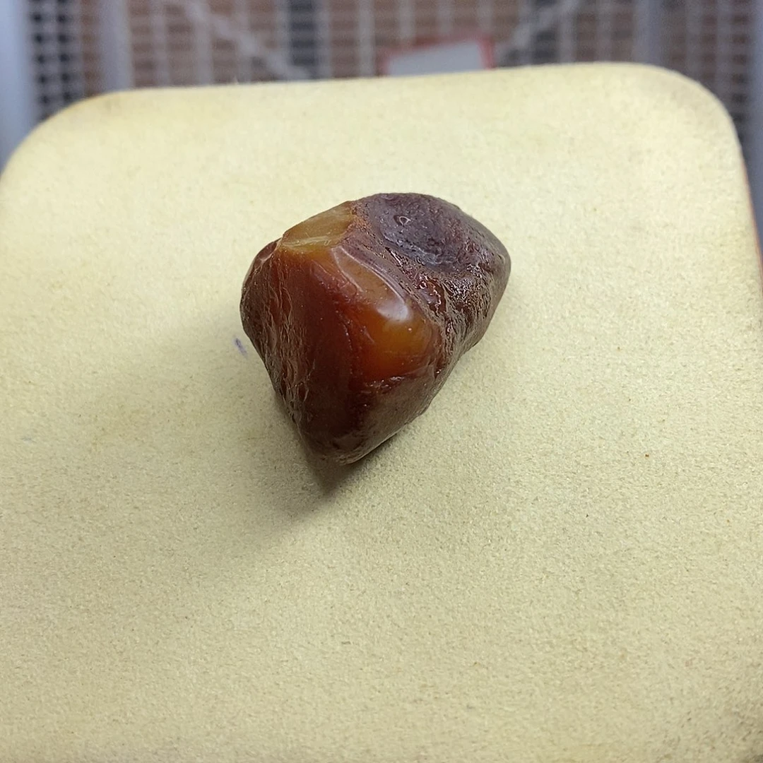 定制蜜蜡未镶嵌梨