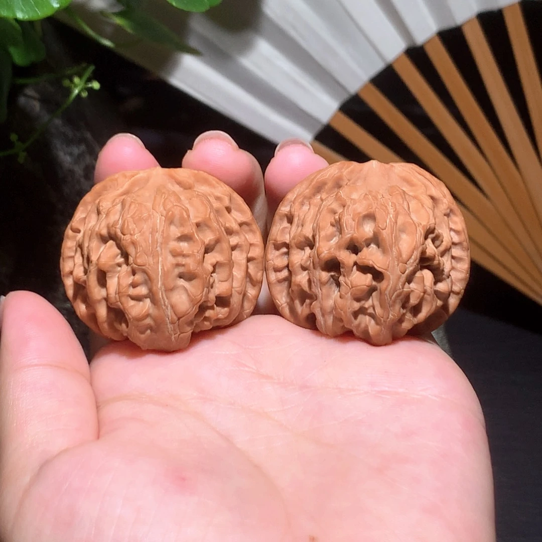 文玩核桃吊坠苹果园狮子头071510