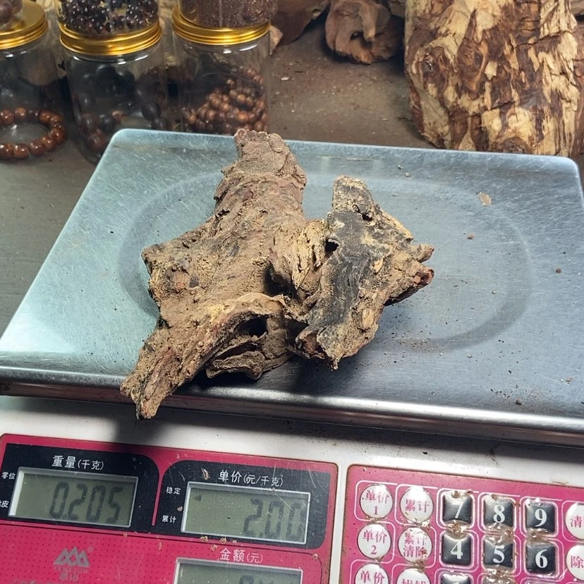 【闪购商品】黄花梨/降香黄檀L****猫