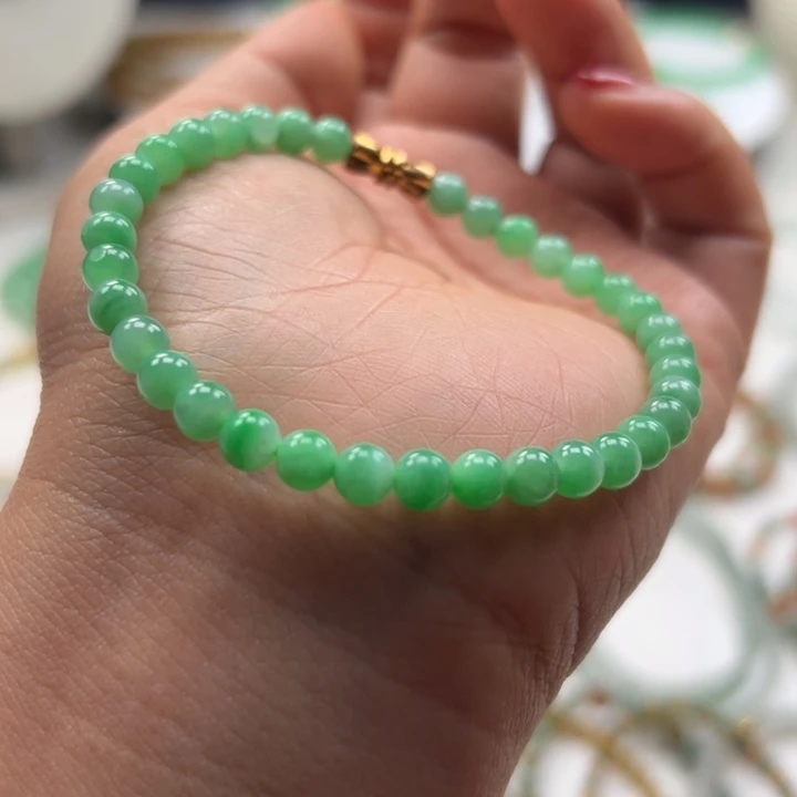 定制翡翠未镶嵌26卡5.2