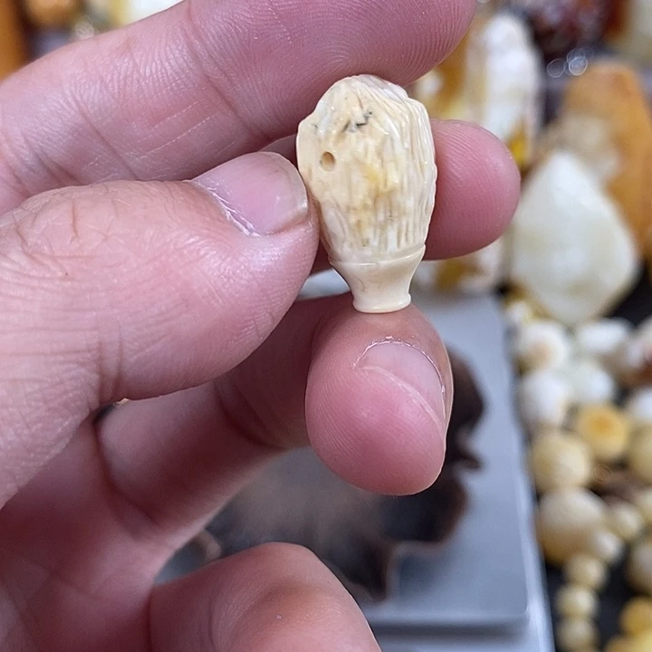 琥珀未镶嵌珠宝奇石我