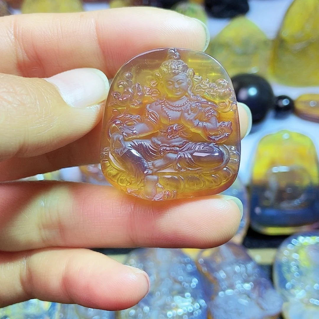 琥珀颈饰未镶嵌渡姆