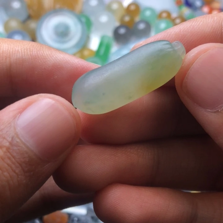 未镶嵌定制翡翠挂件