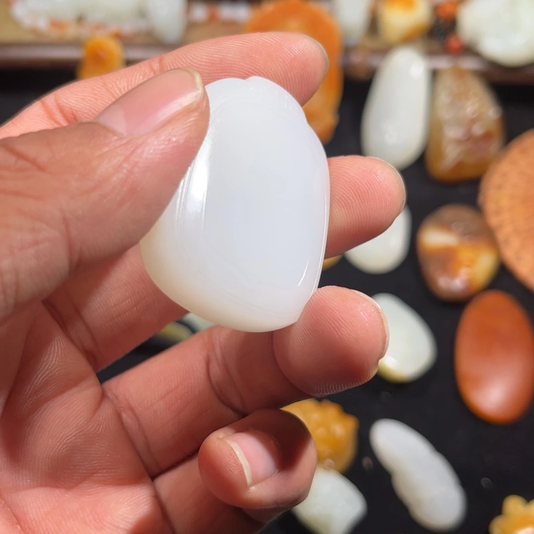 和田玉颈饰未镶嵌拉**2