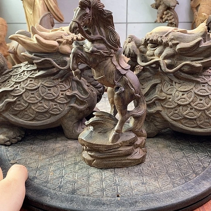 木。****。木雕工艺品