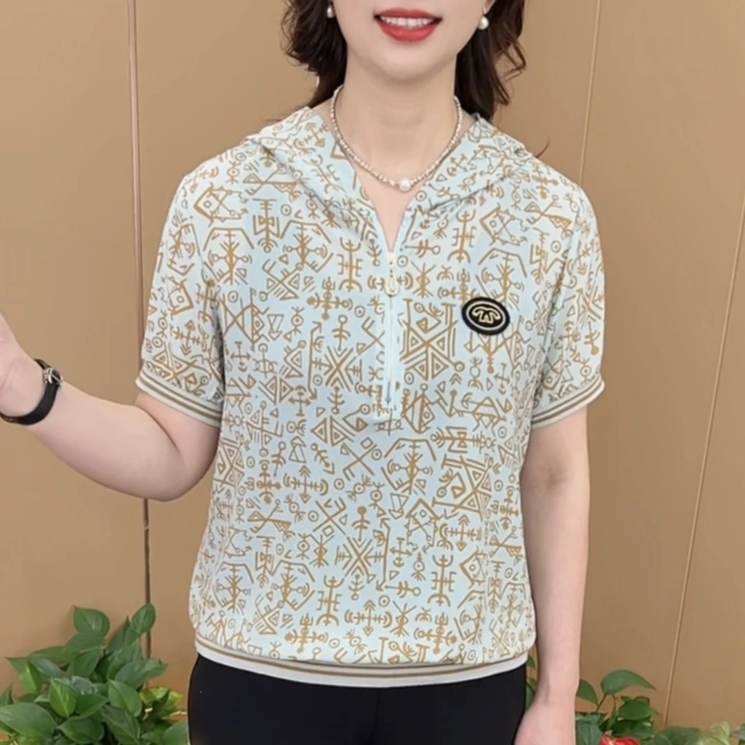 夏季新款时尚连帽印花洋气妈妈装宽松显瘦休闲薄款短袖上衣K9833