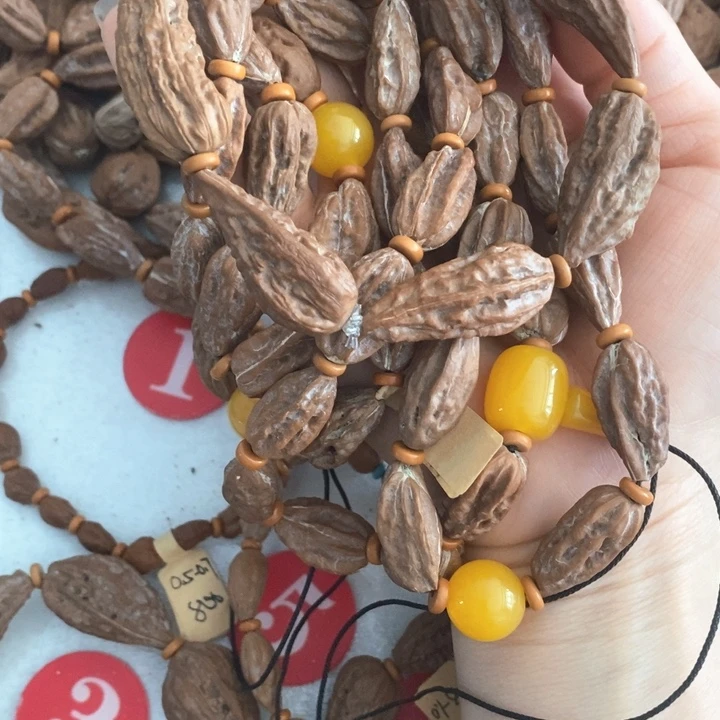 大**L文玩异形秋子脖挂 ➕手串