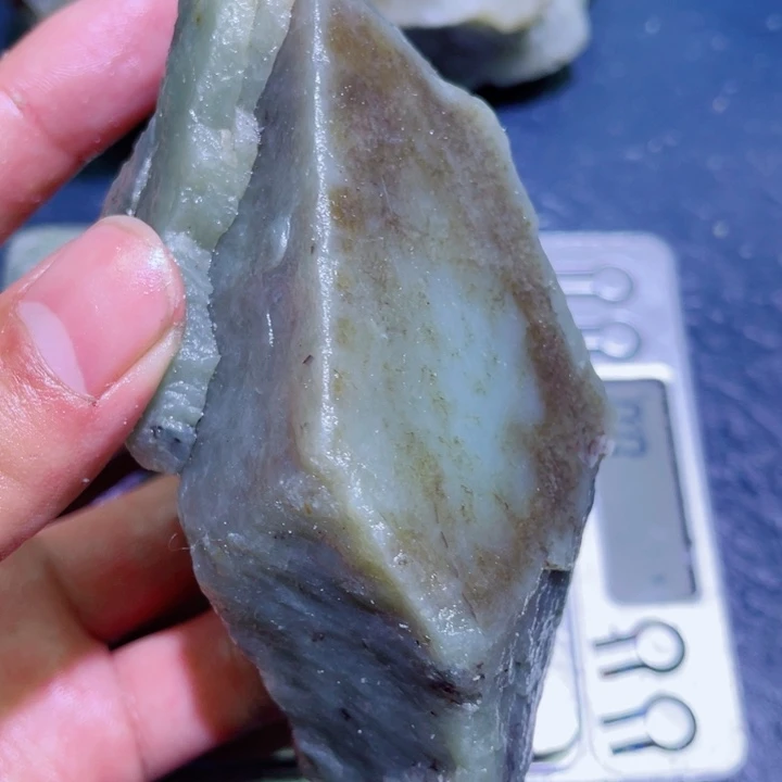 和田玉（糖玉）未镶嵌珠宝半成品