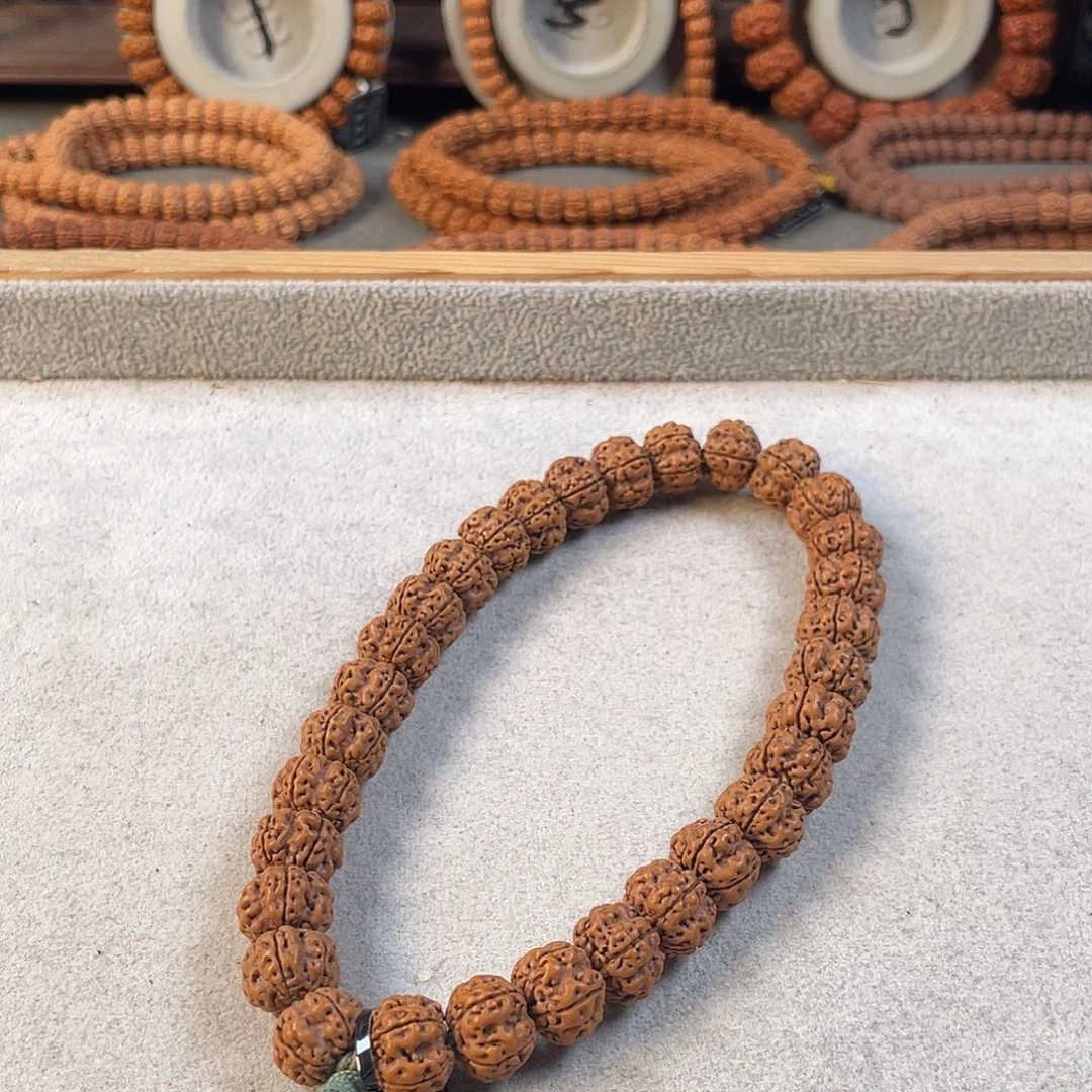 金刚菩提吊坠龙脊梅花