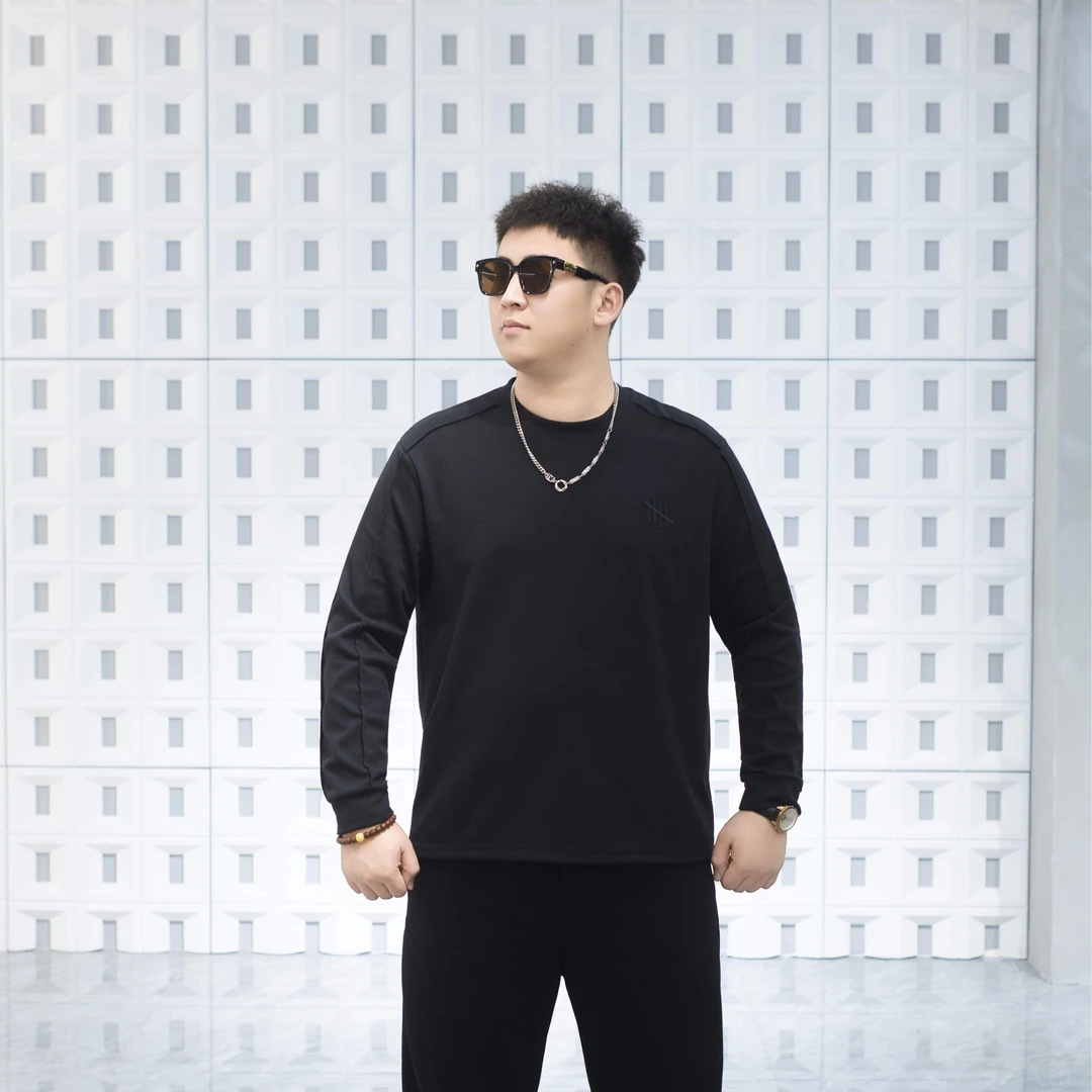 大码男装 简约风 秋季宽松型 保暖大码内搭打底衫72719