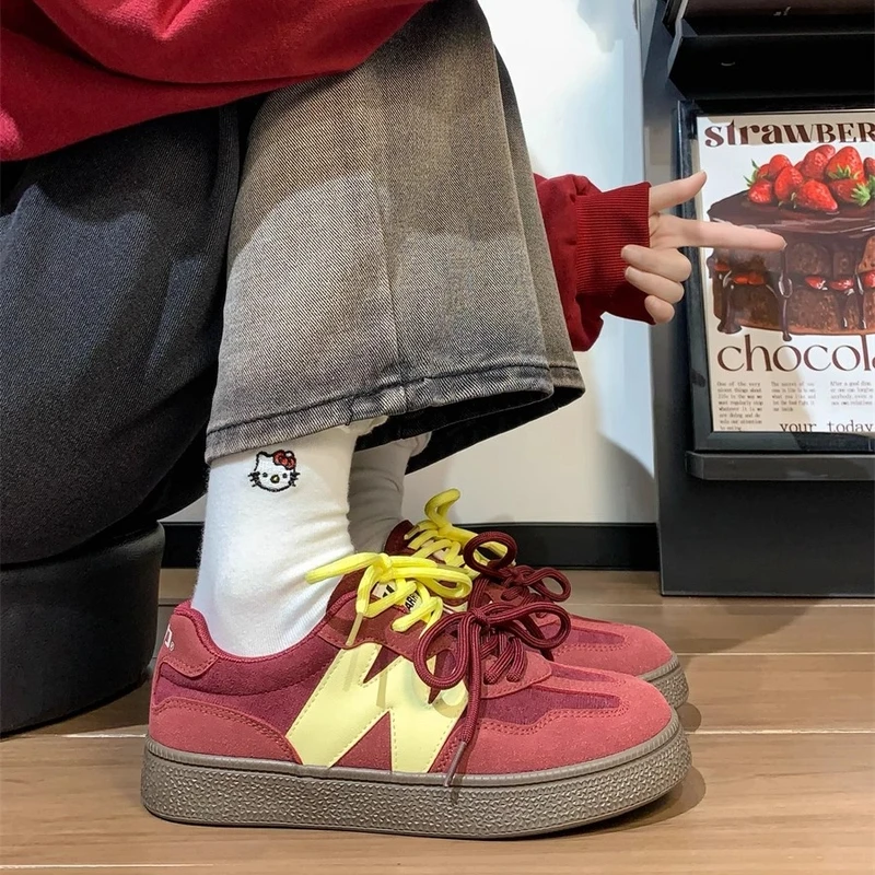 回力女鞋米酒红厚底板鞋2025春季新款爆款百搭chic小众德训鞋子女