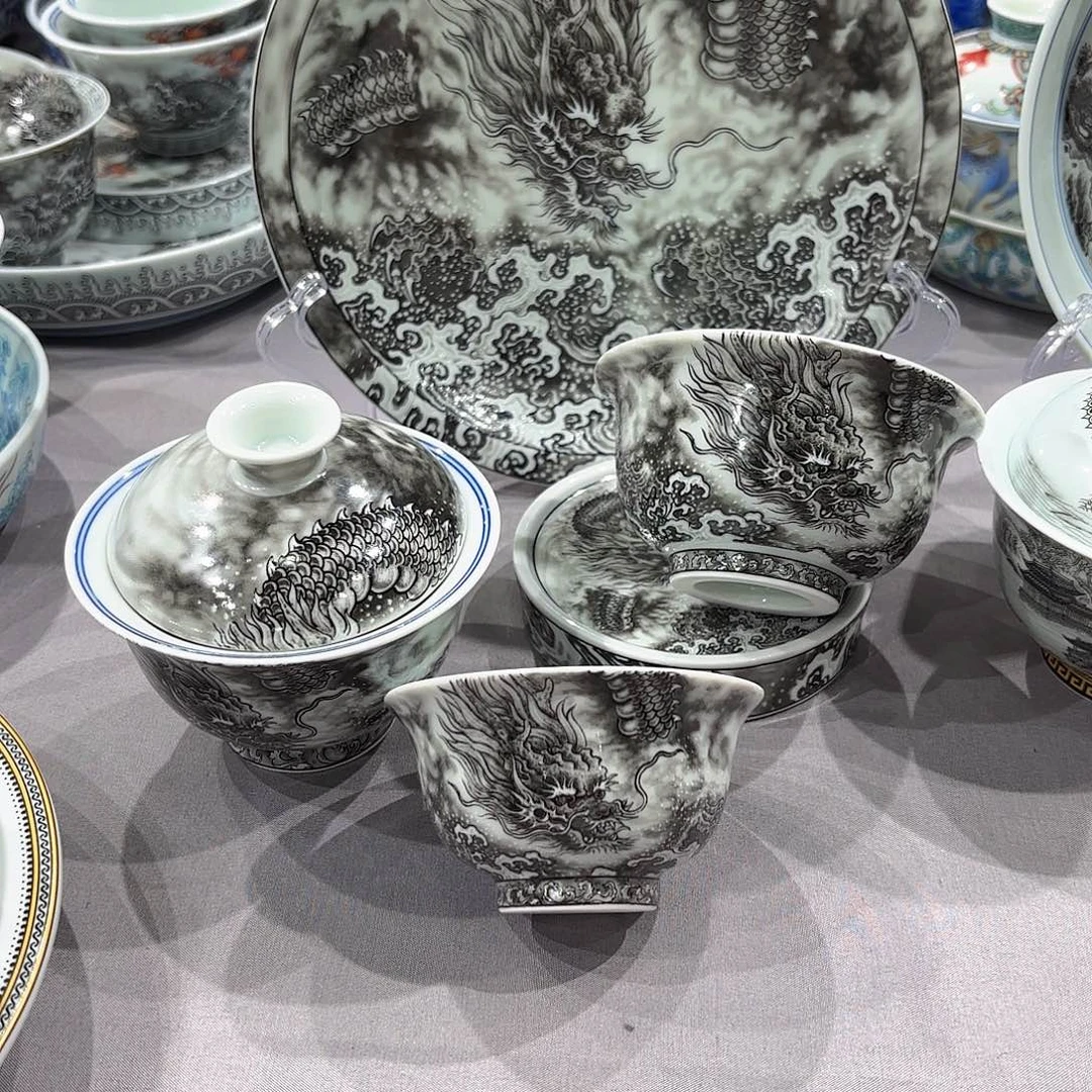 瓷片景德镇陶瓷学院副院长兼