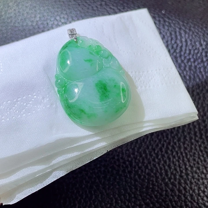 定制翡翠18K金镶嵌翡翠