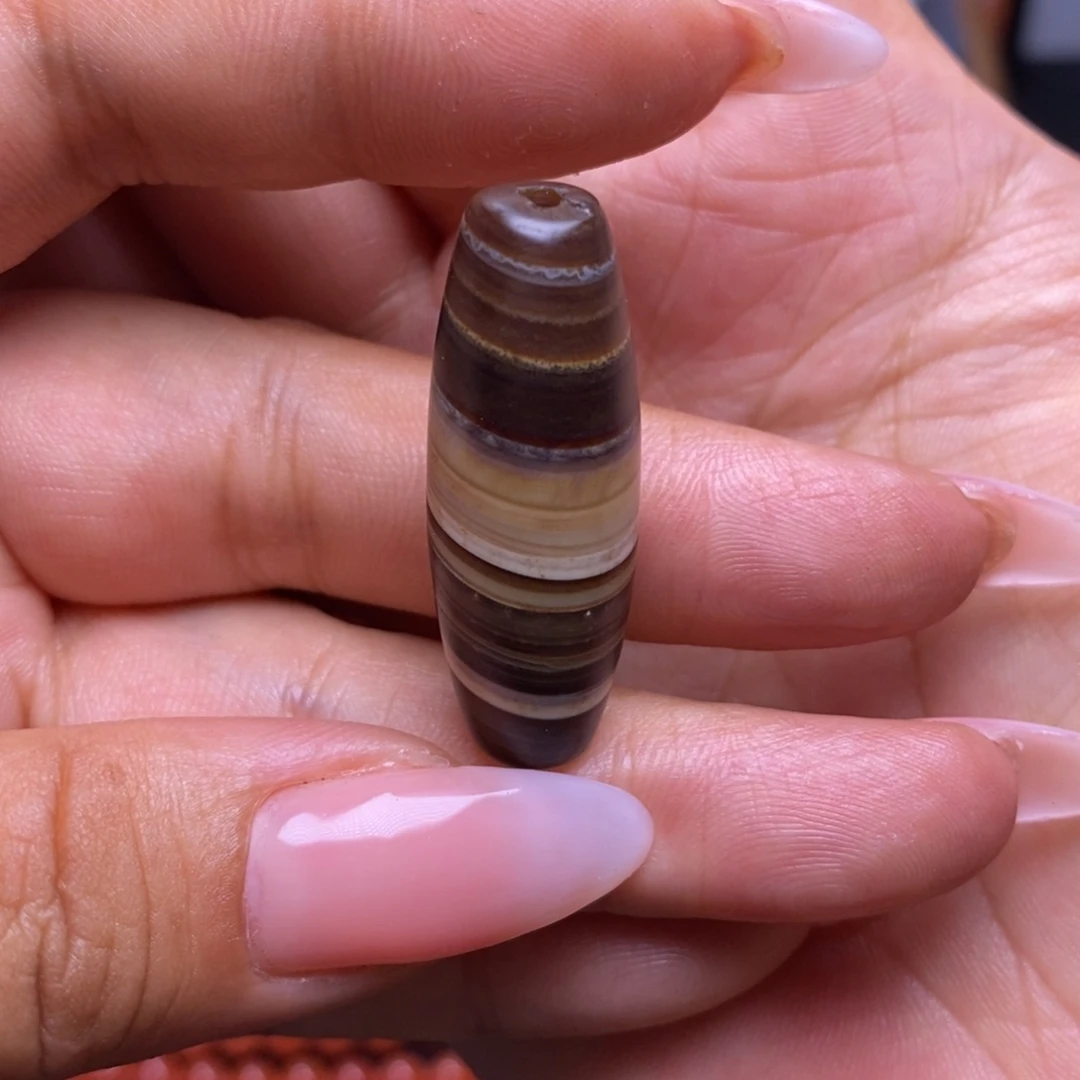 玛瑙/玉髓未镶嵌珠宝半成品?xia